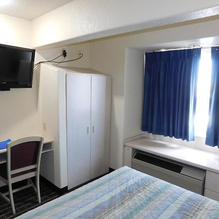 Travelodge By Wyndham Chadron Dış mekan fotoğraf