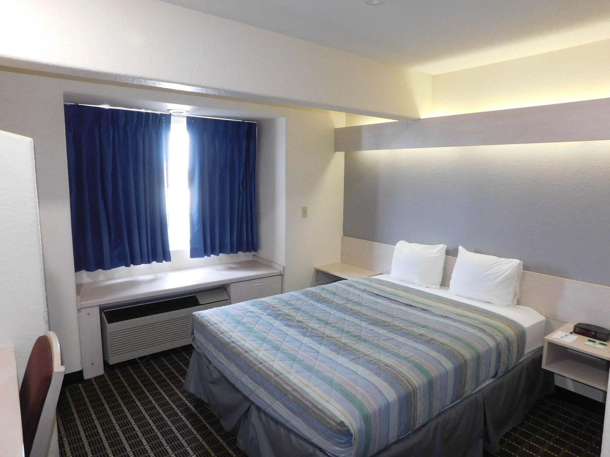 Travelodge By Wyndham Chadron Dış mekan fotoğraf