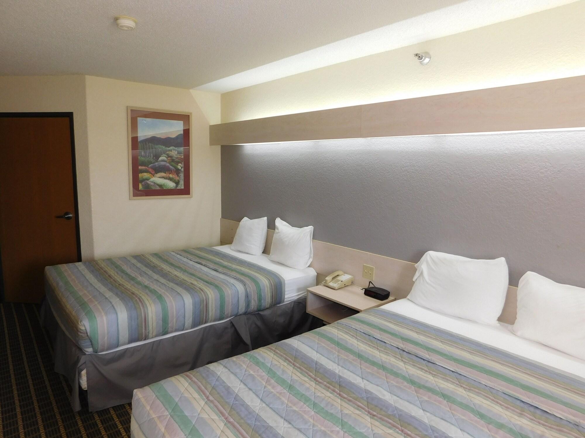 Travelodge By Wyndham Chadron Dış mekan fotoğraf