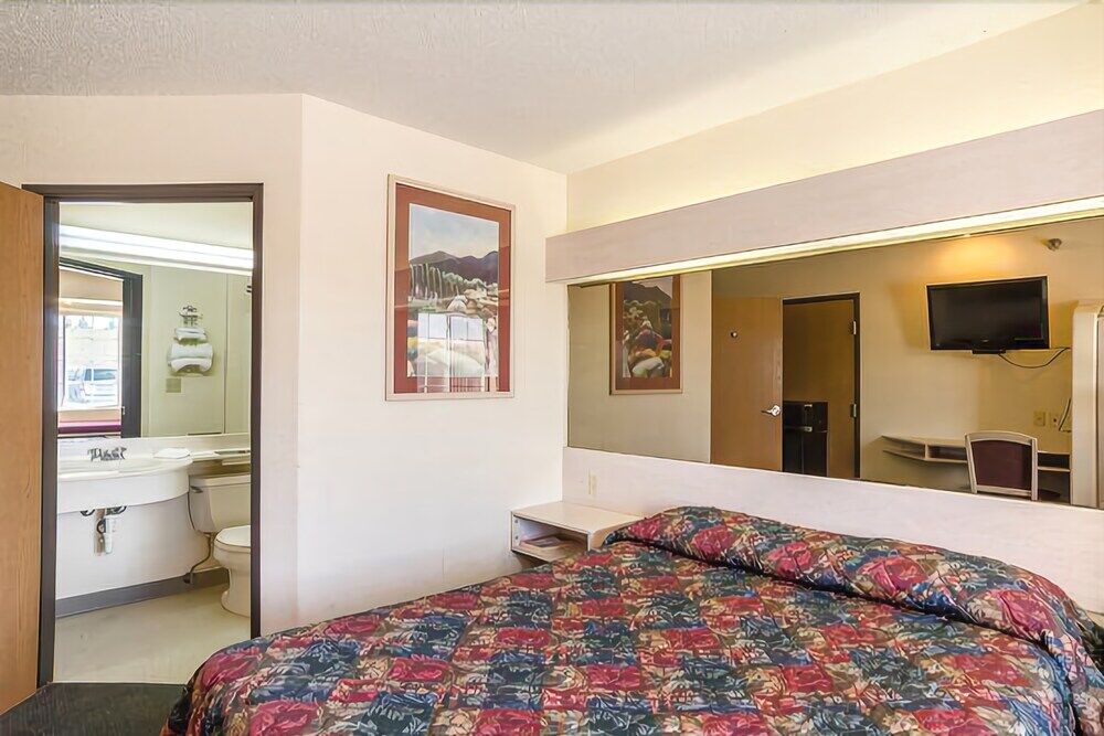Travelodge By Wyndham Chadron Dış mekan fotoğraf